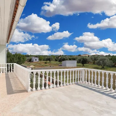 Apartment Ferienwohnung Fuer 5 Personen Ca 90 Qm In Galizana, Istrien Istrische Riviera Pula