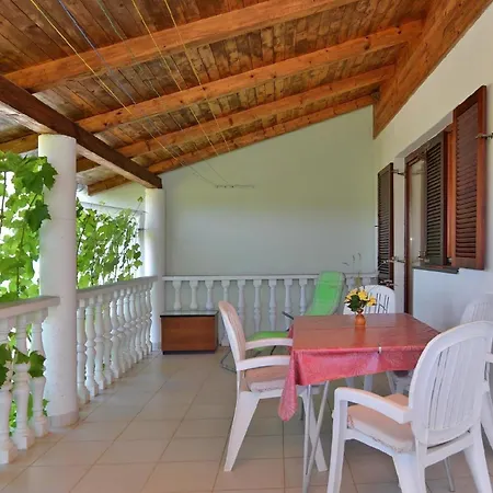 Ferienwohnung Fuer 5 Personen Ca 90 Qm In Galizana, Istrien Istrische Riviera Apartment