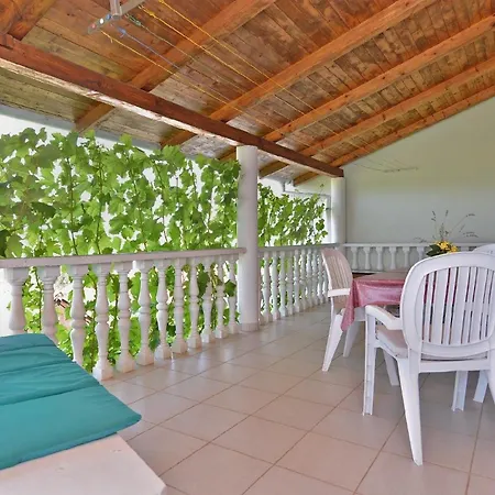 Ferienwohnung Fuer 5 Personen Ca 90 Qm In Galizana, Istrien Istrische Riviera * Pula