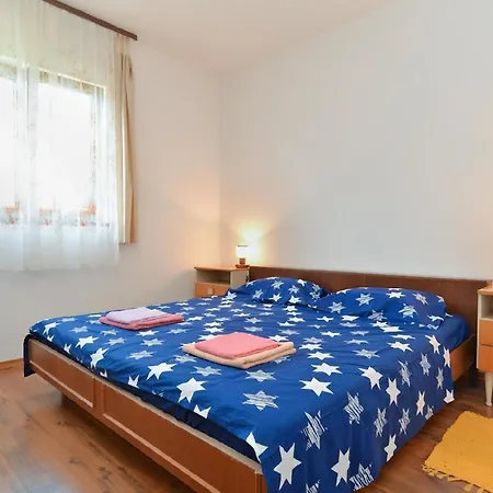Apartment Ferienwohnung Fuer 5 Personen Ca 90 Qm In Galizana, Istrien Istrische Riviera